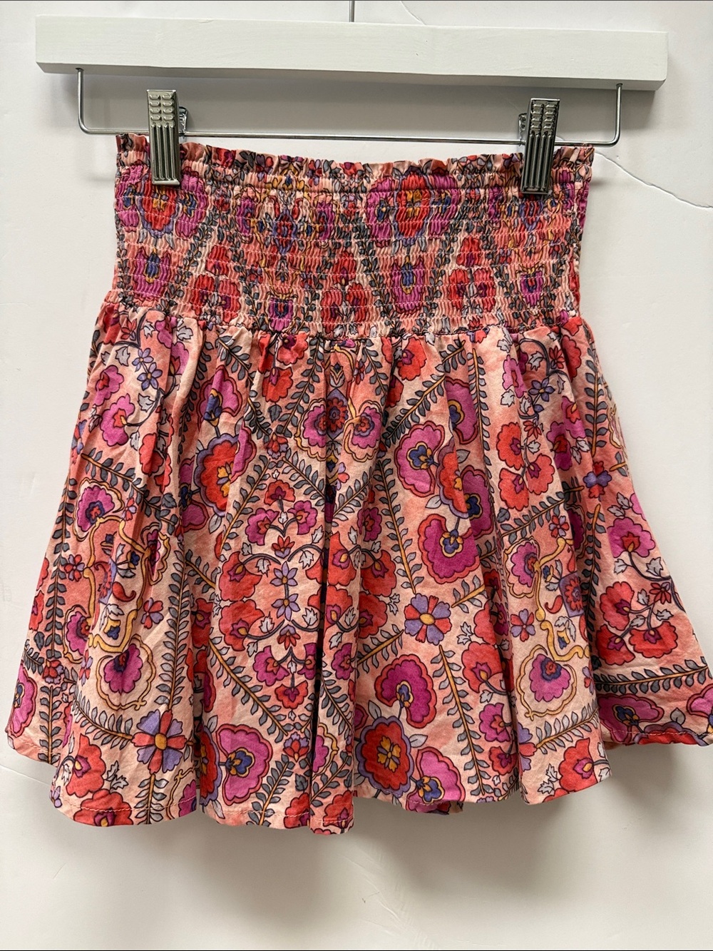 Karlie Smocked Waist Pink Floral Mini Skirt, Size Small